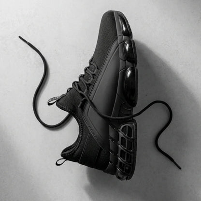 Onyx Series Comfort Sneakers + Free Socks Kit