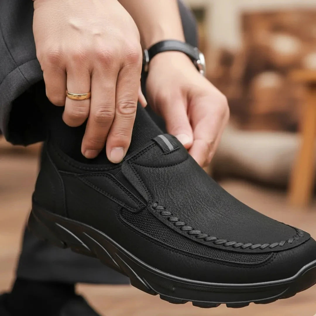 StrideWell Orthopaedic Shoes + Free Premium Insole